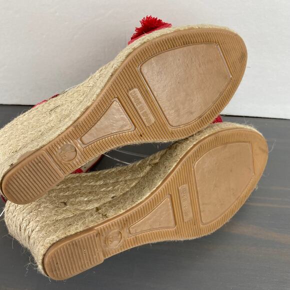 Saks Fifth Avenue Espadrille Wedge Ankle Strap Sandals 7.5 Red Pom Pom Leather - Picture 7 of 10